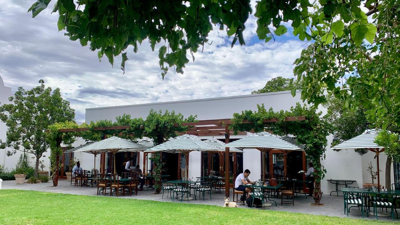 Drostdy Hotel Graaff-Reinet Екстериор снимка The café at the National Gallery, London